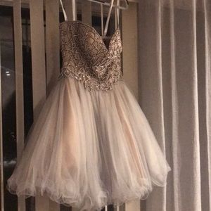 Terani Courure prom dress size 2